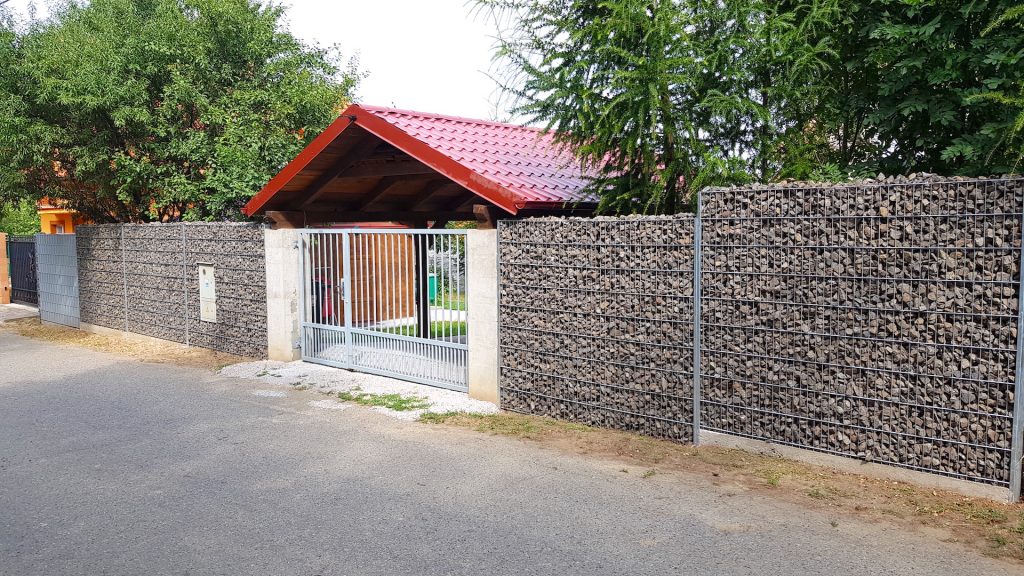 caption for image 1