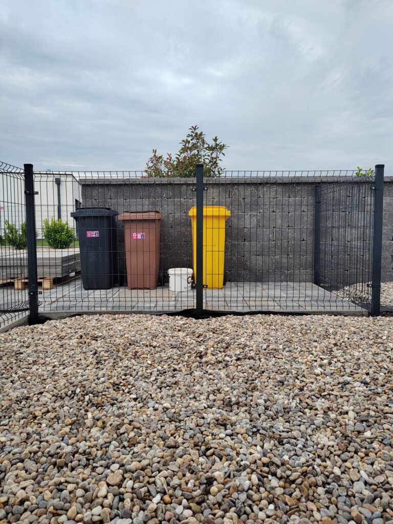 caption for image 1